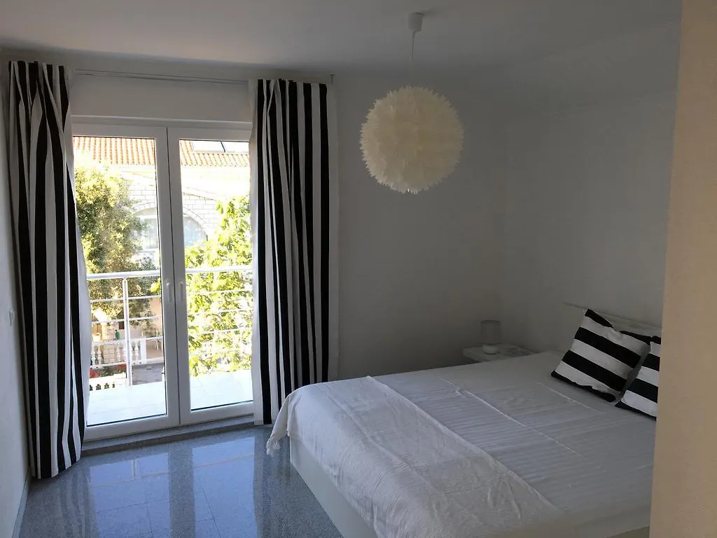 Casa Vito Apartment Nin